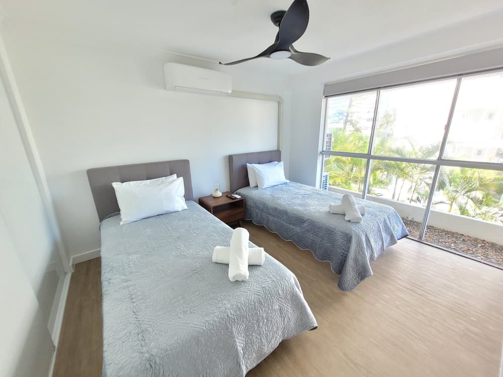 Surfers Chalet, Surfers Paradise, photo 5