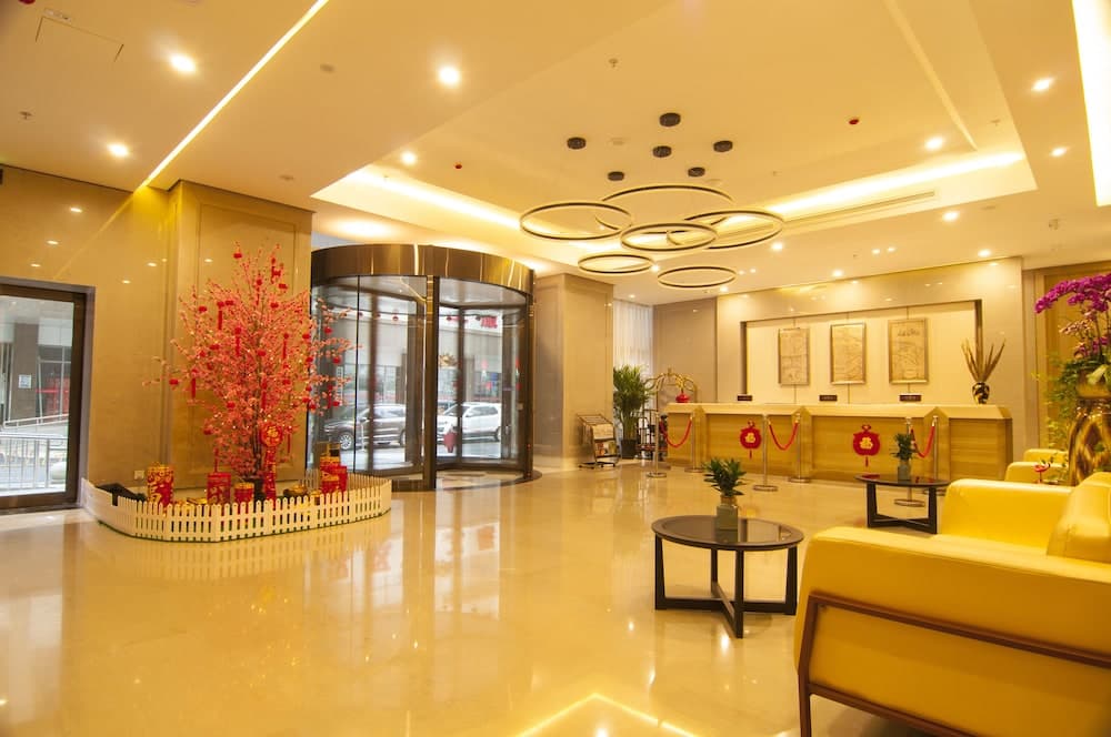 Home Plus Suite Hotel And Apartment, Wuhan, photo 2