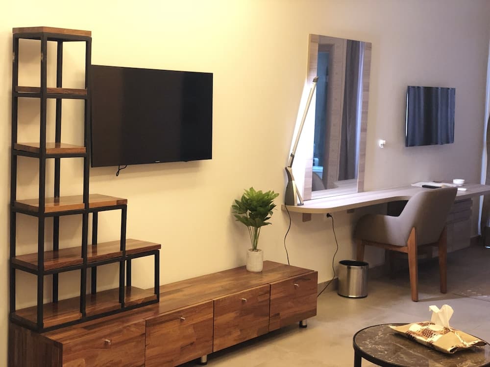 Roots Hotel Apartments, Abidjan, photo 2