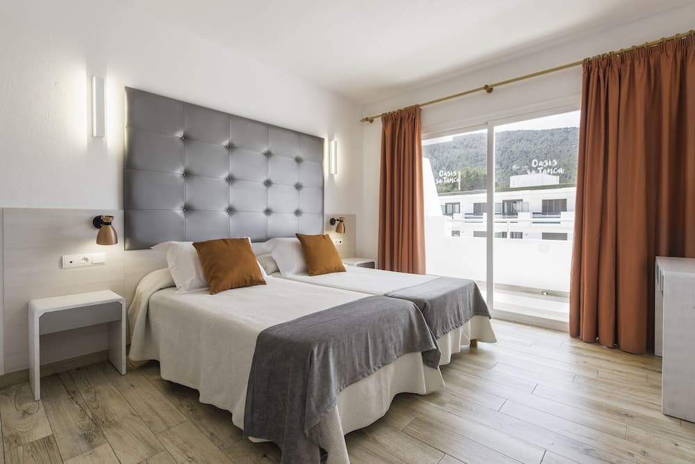 Apartamentos Typic Oasis Sa Tanca, Ibiza, photo 2