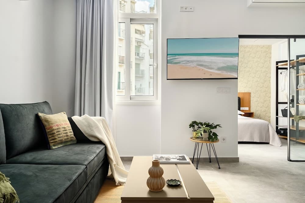 Soultani Aparthotel by HarmonyHomesAway, Athens, photo 6