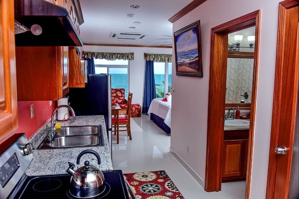 Miramar Apartments, Placencia, photo 4