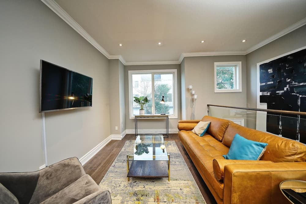 The Wells Suites, Toronto, photo 6