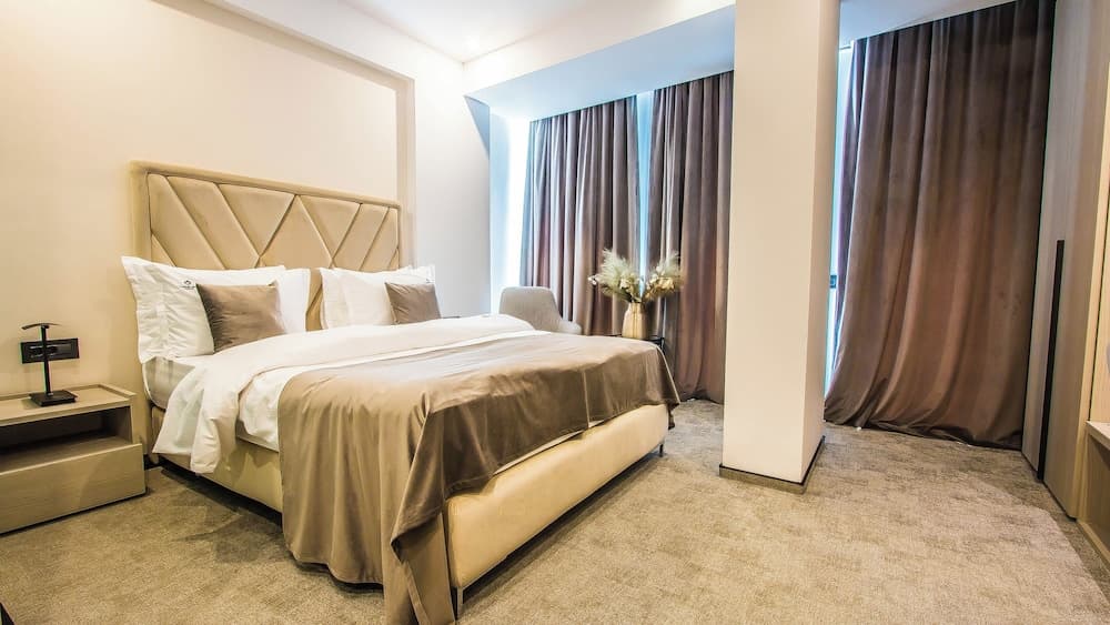 Central Carol ApartHotel, Bucharest, photo 2