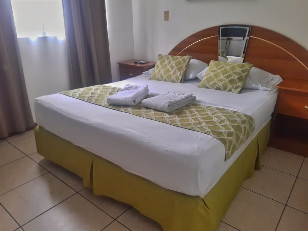 Suites & Apartments San Benito Flats, San Salvador, photo 2