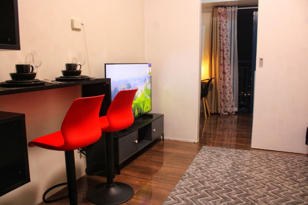 Sunset View at Air Residences Makati, Makati, photo 2