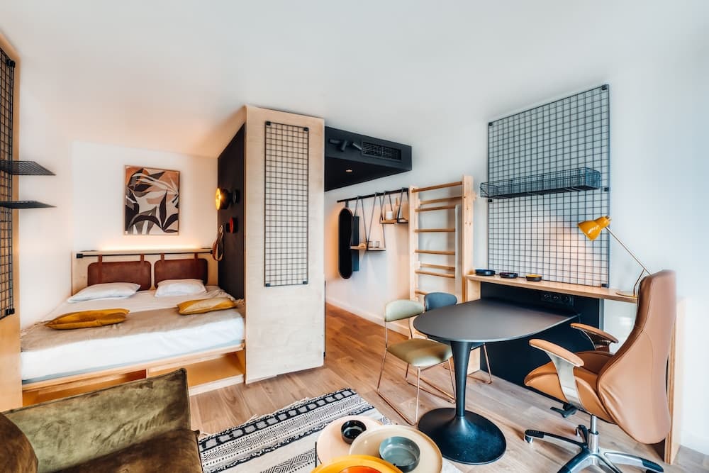 Cowool Avignon, Avignon