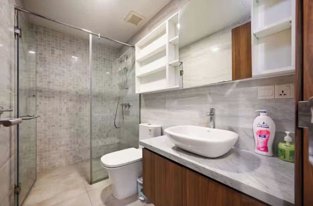 Miso Luxstay Kingdom 101 Residence, Dien Hong, photo 2