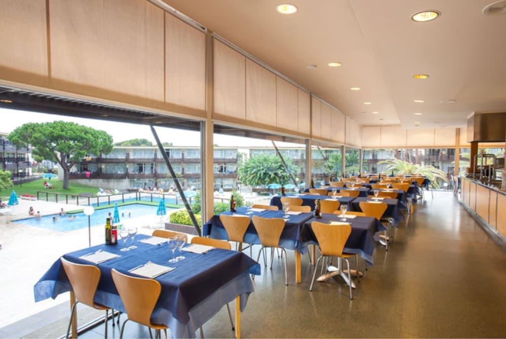 Aparthotel Comtat Sant Jordi, Castell-Platja d'Aro, photo 2
