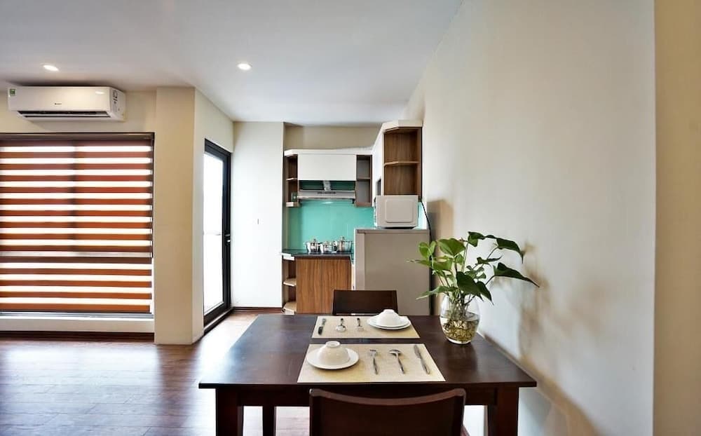 Luxe Paradise Residence Nhat Chieu, Hanoi, photo 2
