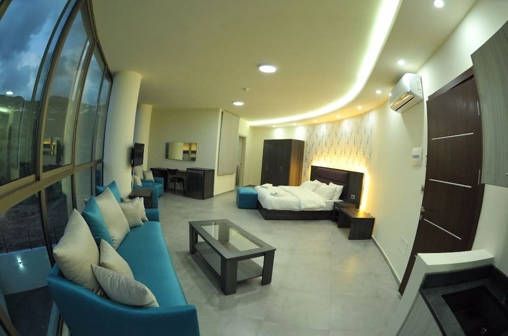 Le Six Resort Hotel, Batroun, photo 2