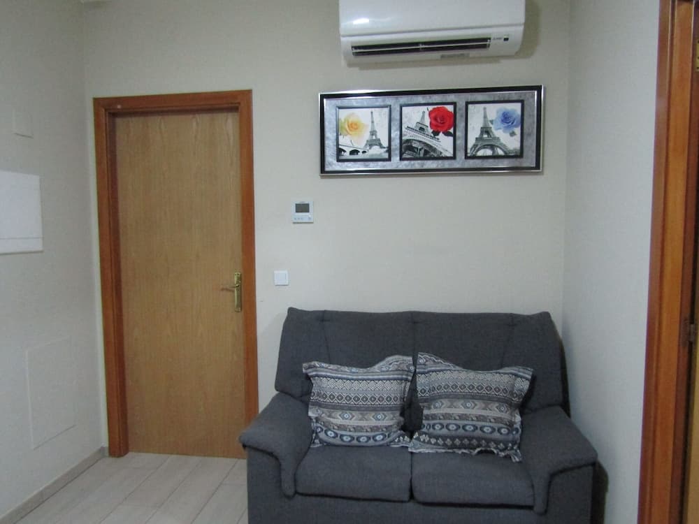 Aparthotel Giuliano, Castello d'Empuries, photo 2