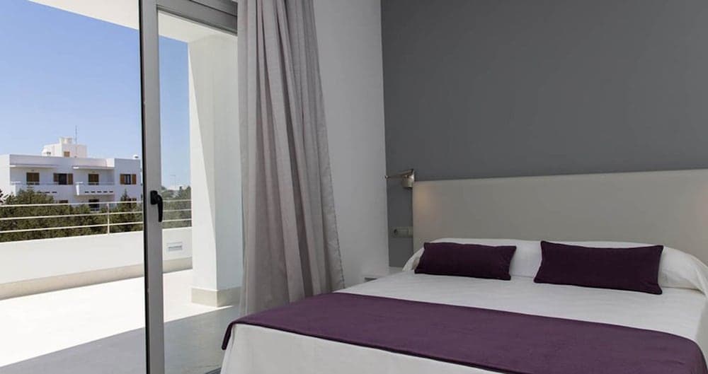 Apartaments Proa Es Pujols - Adults Only, Formentera, photo 4