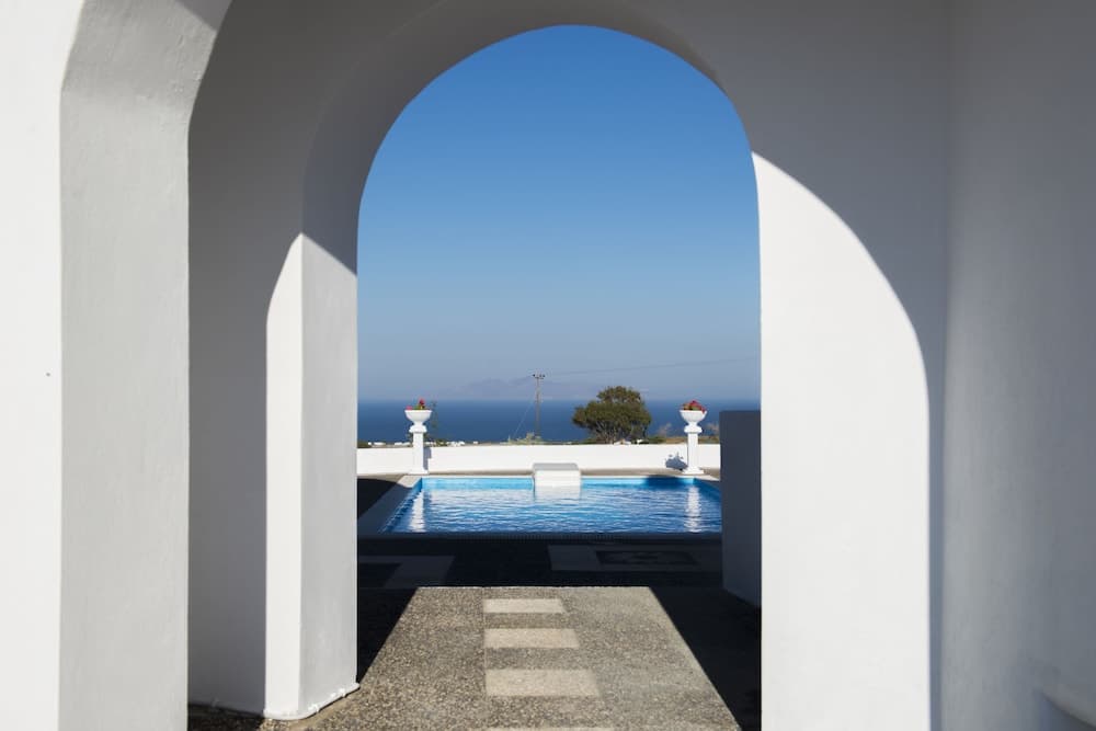 Santorini Traditional Suites, Santorini, photo 3