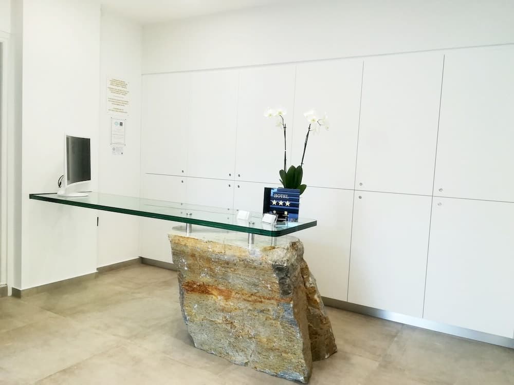 Scorpios Hotel & Suites, Samos, photo 6