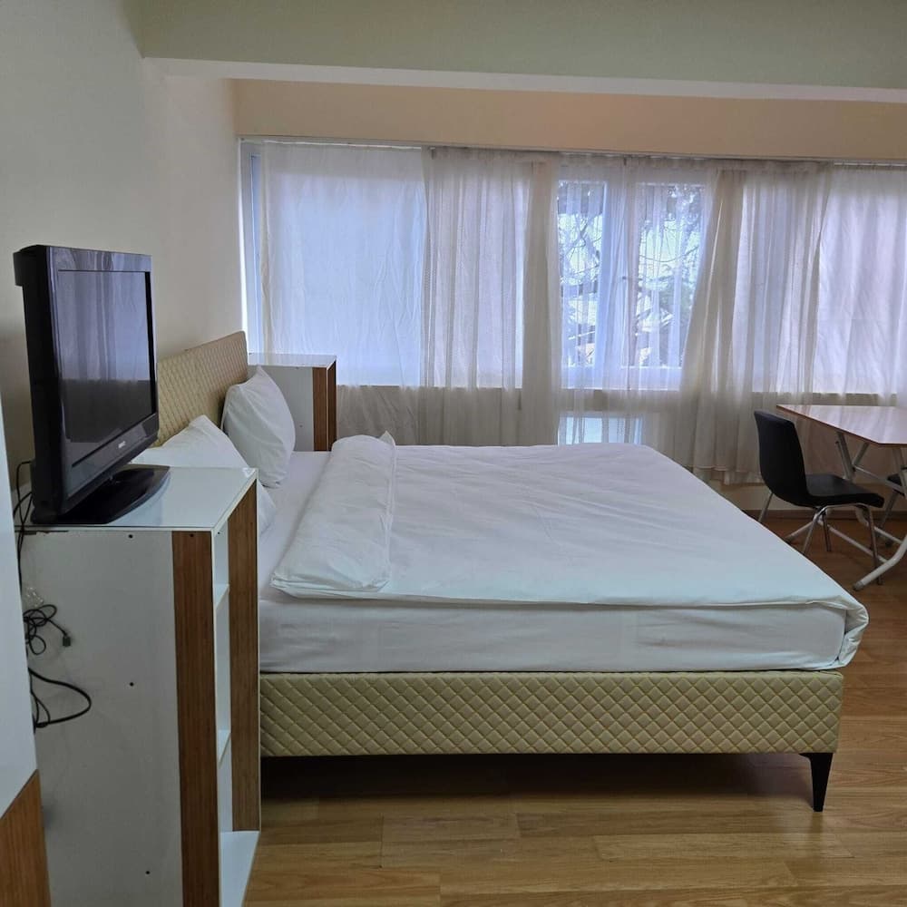 Haliç Konaklama Turizim, Istanbul