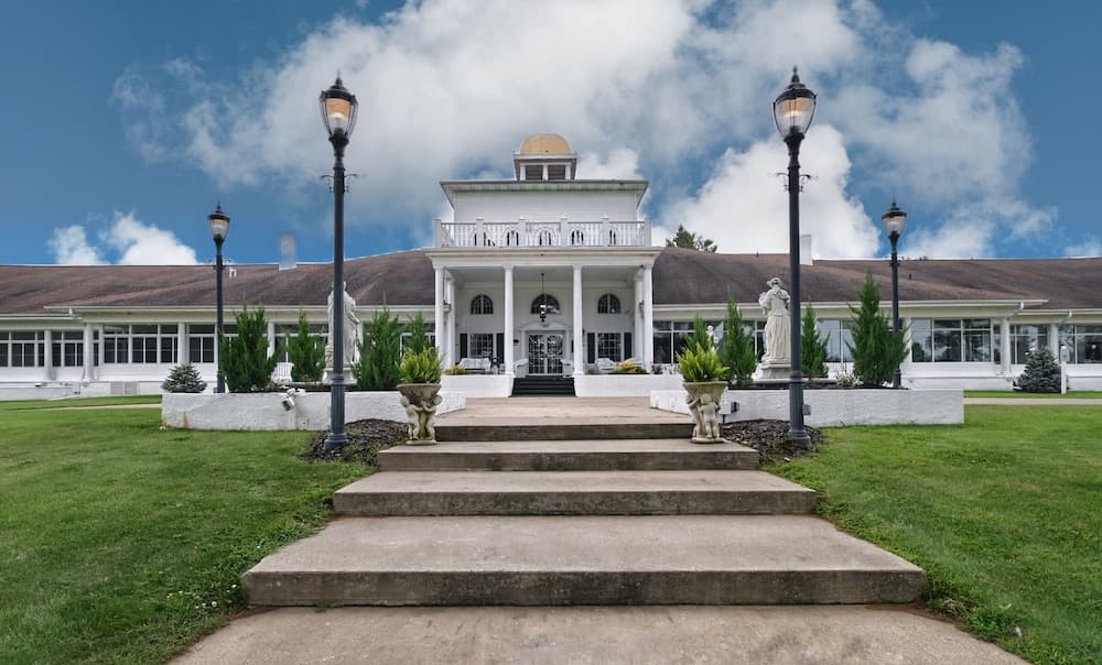 Four Seasons Island Resort, Pembine