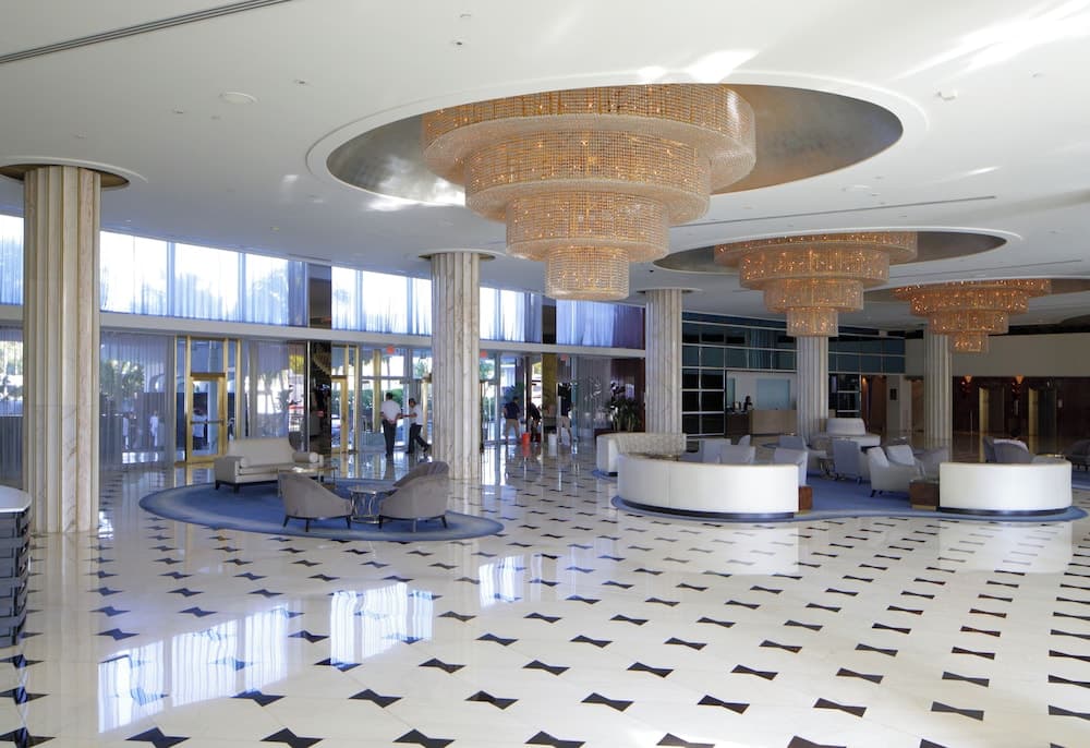 Residences at Fontainebleau Miami, Miami Beach