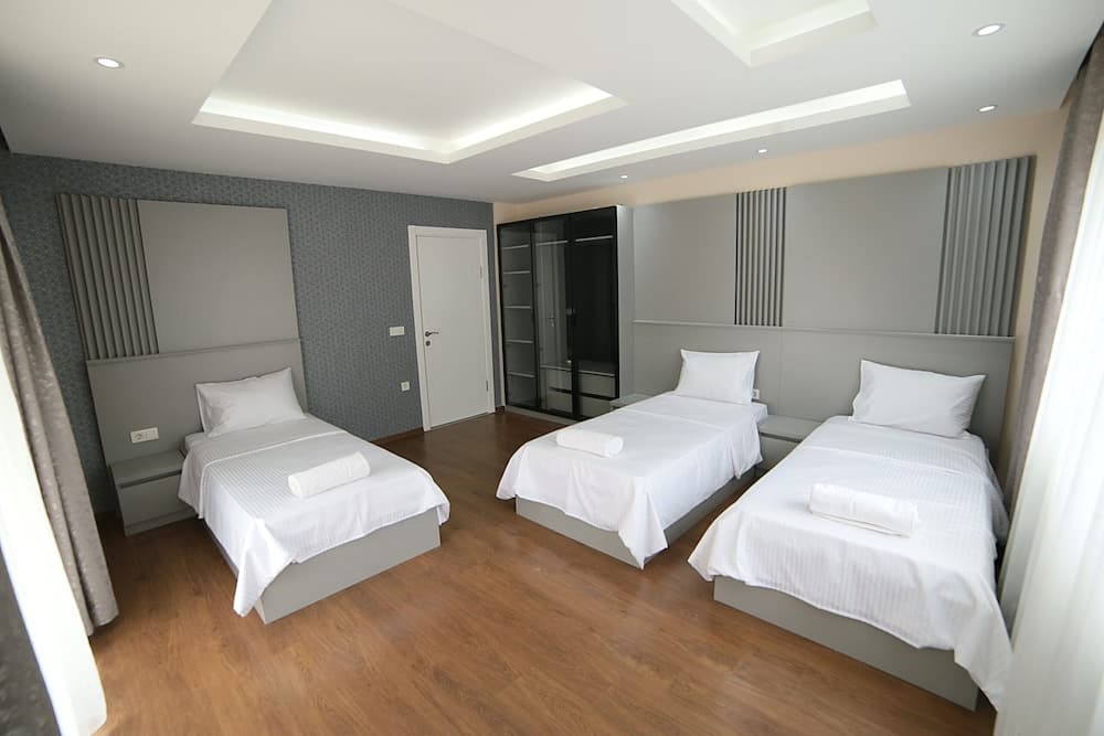 Flower City Suits, Yalova, photo 3