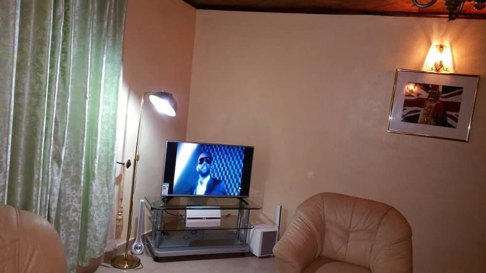 Bs VIP Appartement, Yaoundé