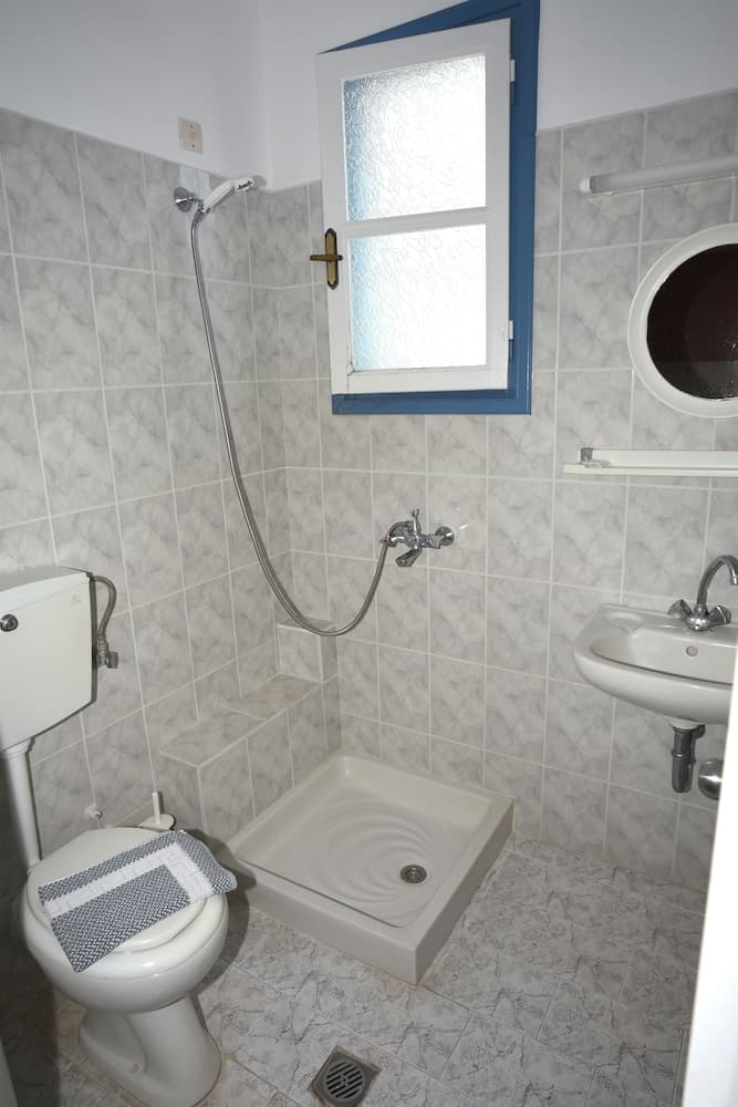 Blue Sky Hotel, Lesvos, photo 5