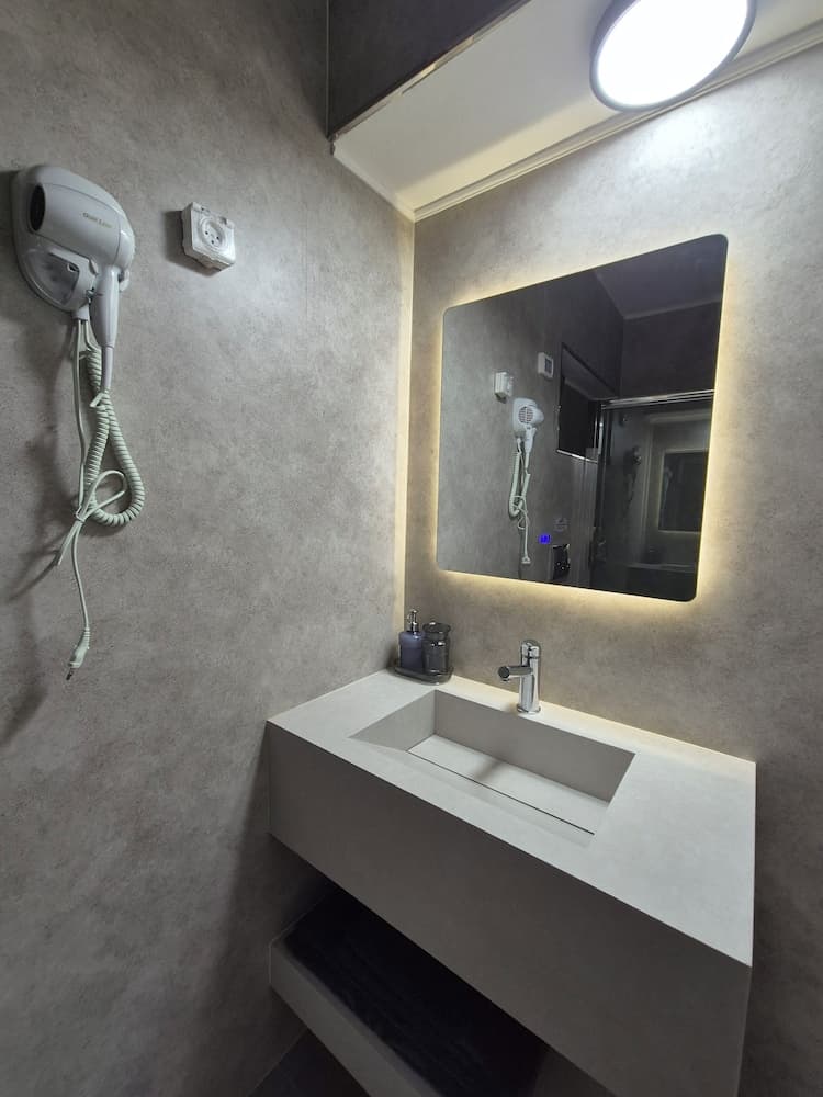 DovrInn Boutique ApartHotel DownTown, Haifa, photo 5