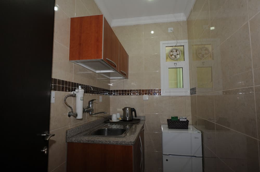 Al Muhanna Plaza Hotel, Salmiya, photo 5