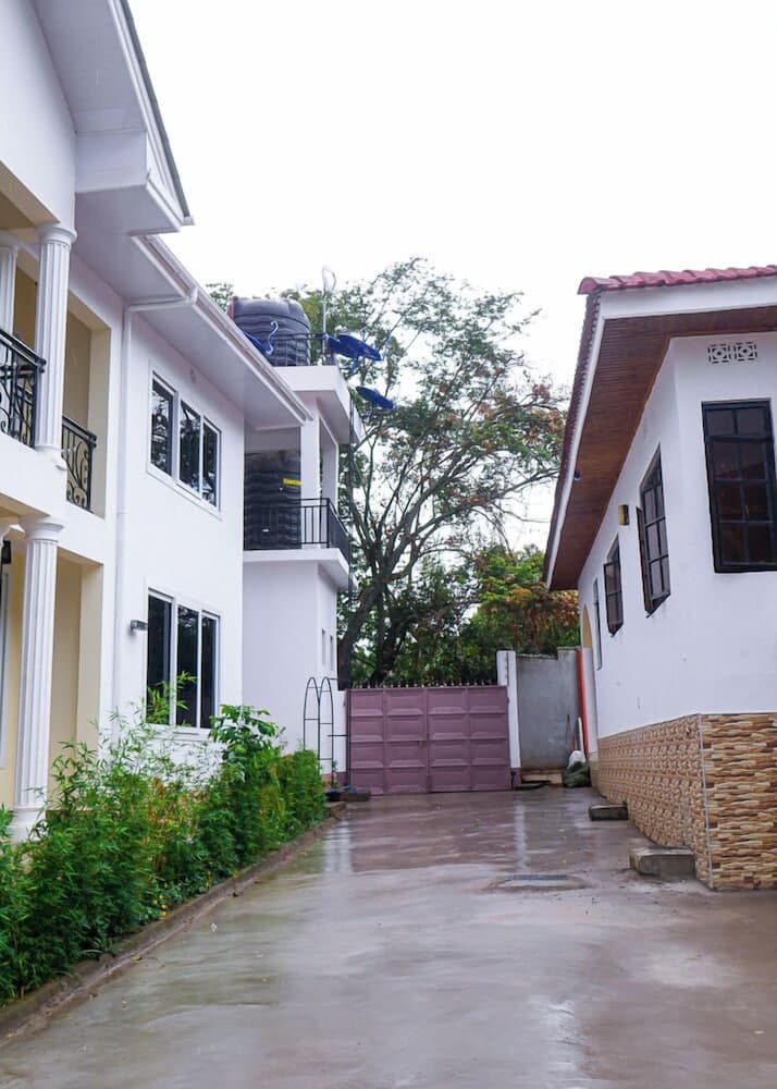VvEK BED AND BREAKFAST APARTMENT, Arusha, photo 2