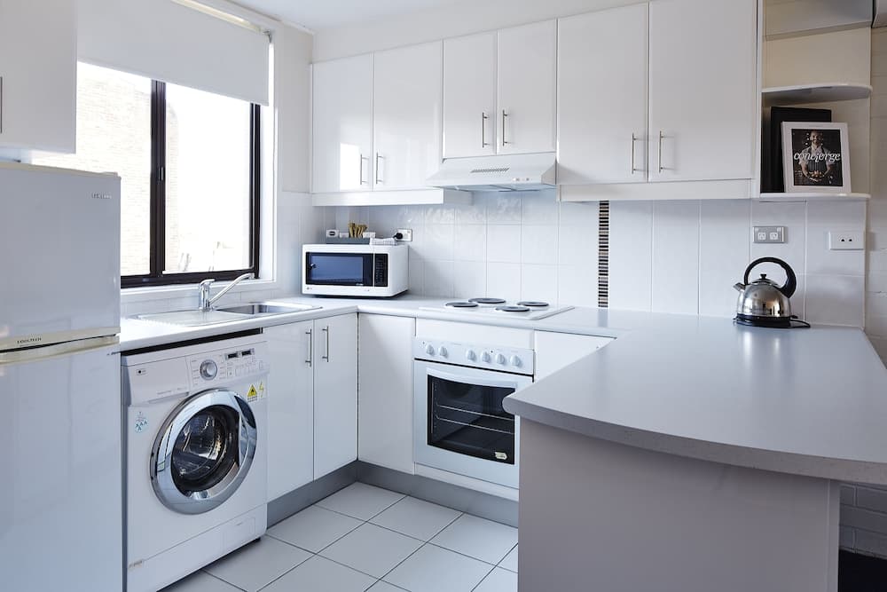 Manuka Park Apartments, Griffith, photo 2