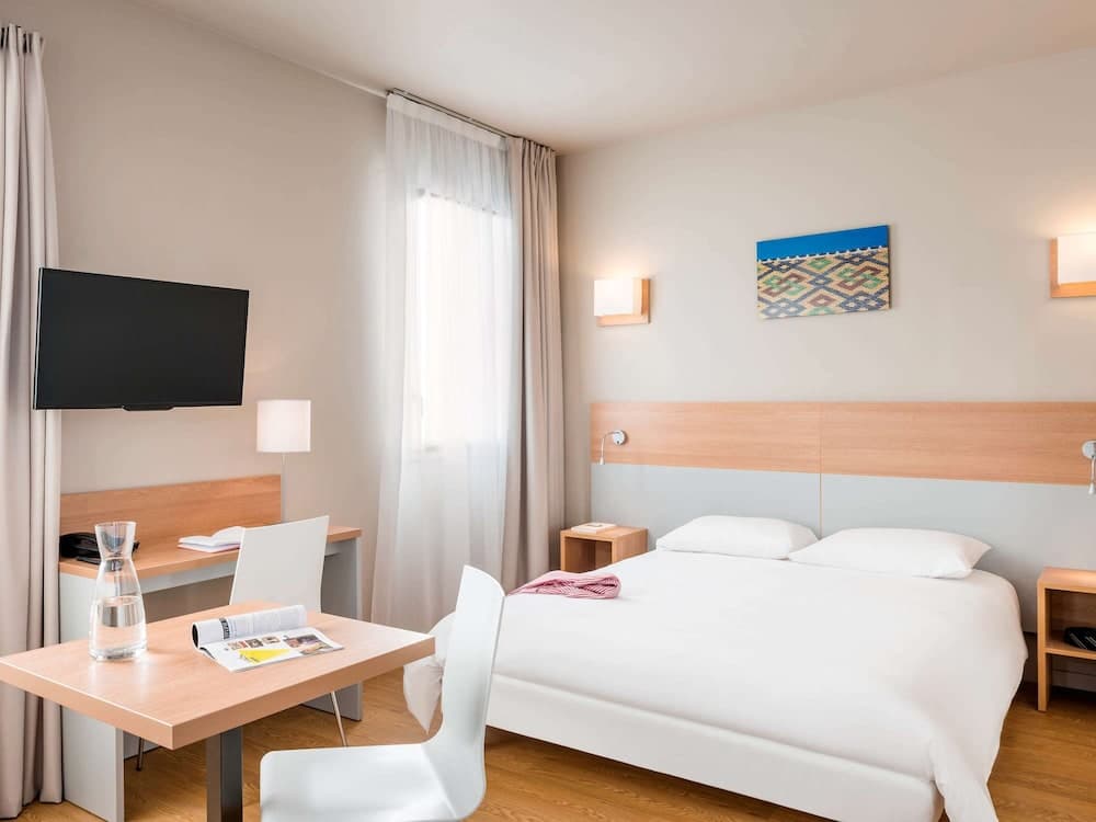 Aparthotel Adagio Access Dijon République, Dijon