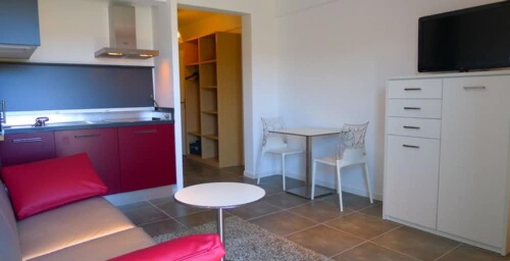 Résidence Hôtelière En Aparté, Porto-Vecchio, photo 3