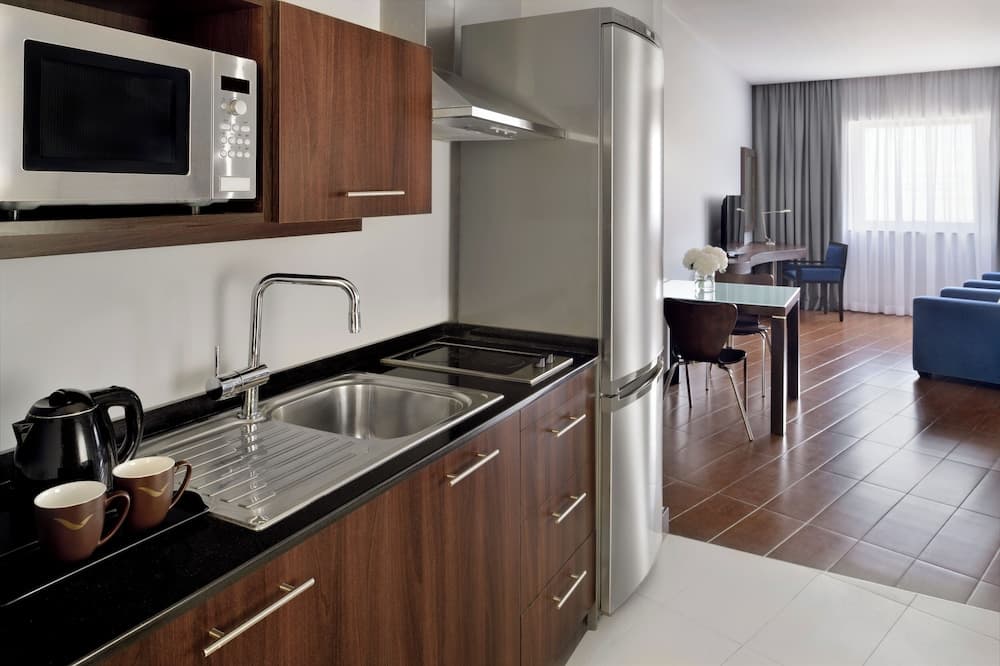 Movenpick Hotel Apartments Al Mamzar Dubai, Dubai, photo 4