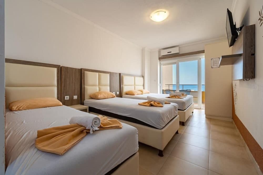 Saray Hotel, Dobra Voda, photo 4