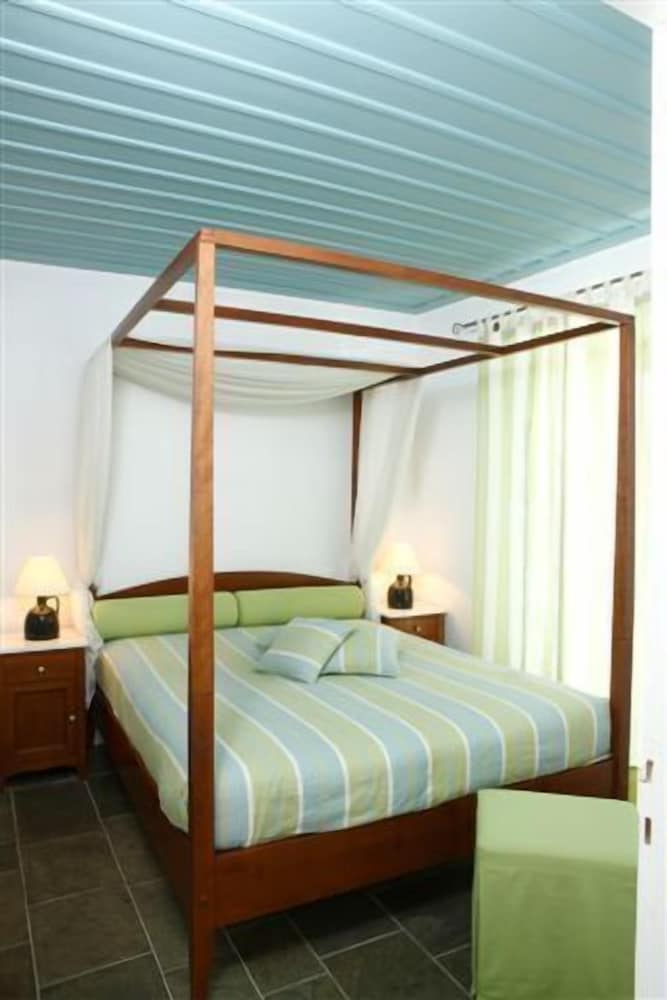 Niriedes Hotel, Sifnos, photo 3