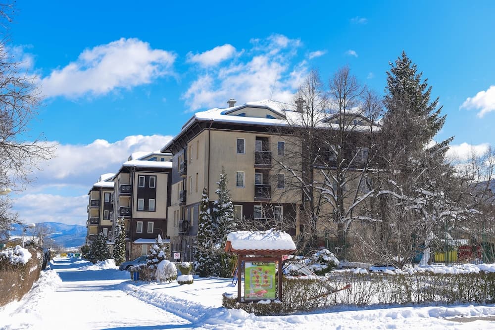 Bojur & Bojurland Apartment Complex, Bansko