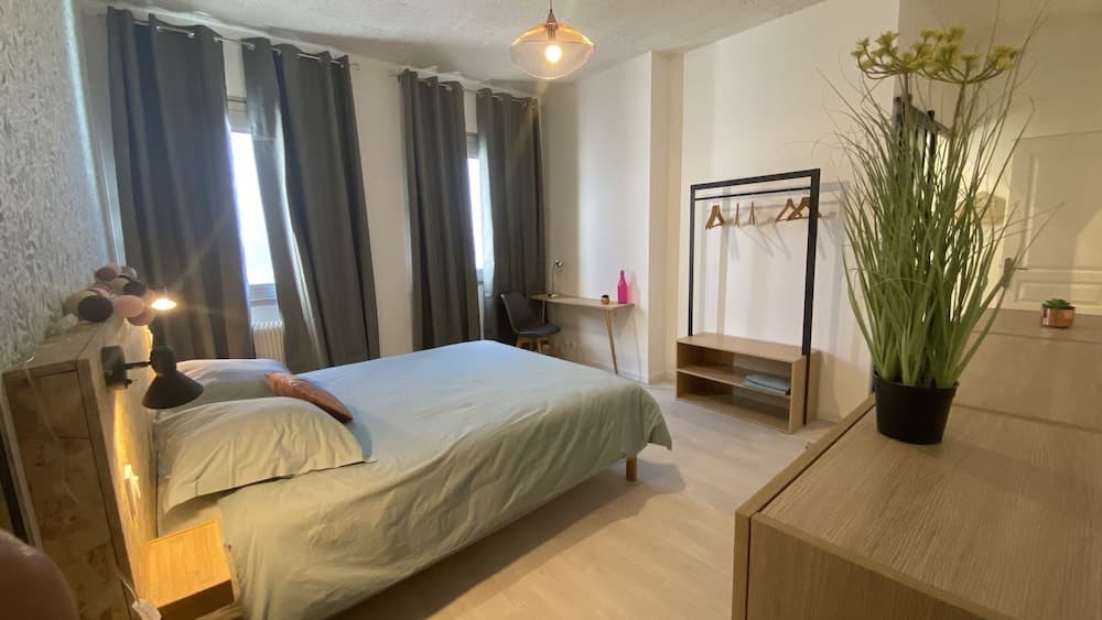 La maison d'Angelique - Coliving Hotel - Gare de Niort, Niort, photo 5