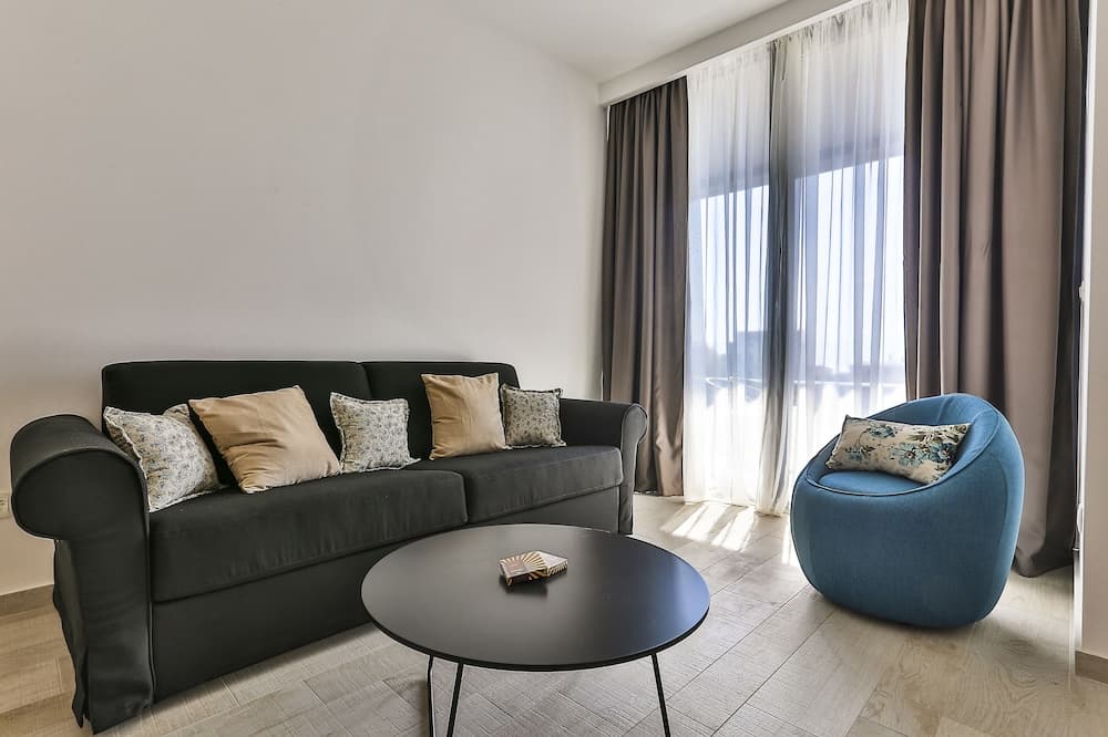 ROYAL GARDENS Apartments, Budva, photo 2