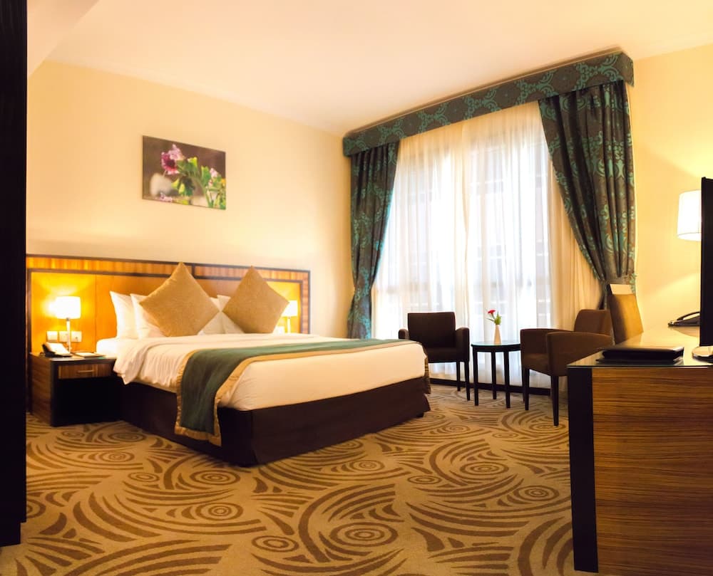 Al Majaz Premiere Hotel Apartment, Sharjah, photo 4