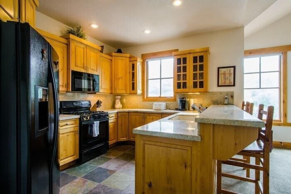 Updated Town Pointe by Park City Vacations, Park City, photo 3