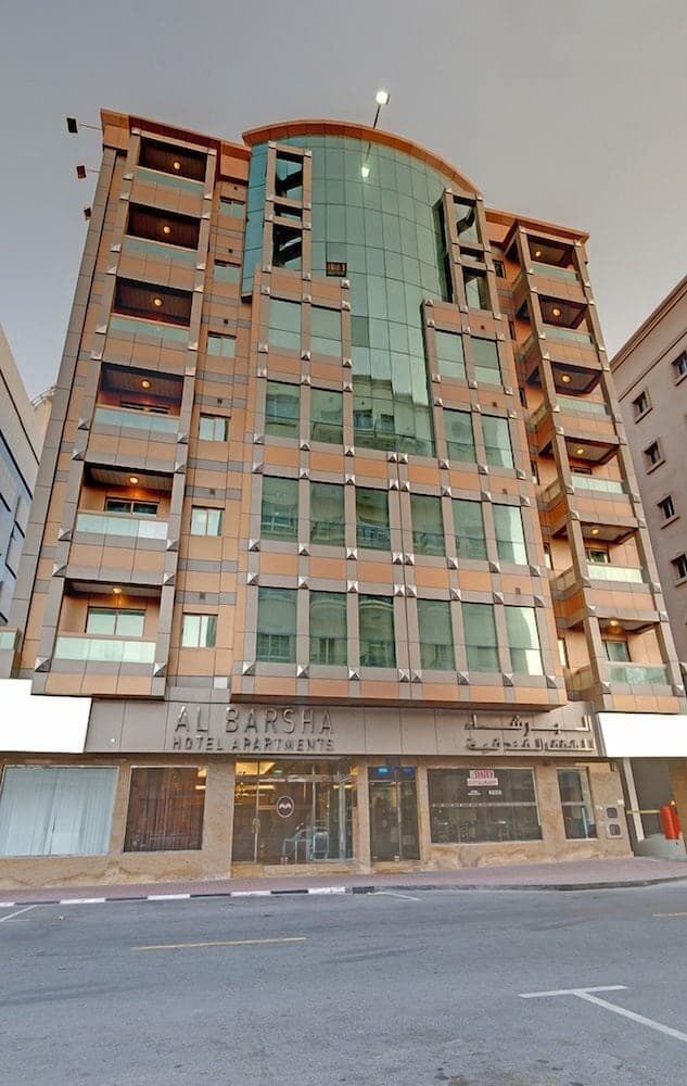 Building at Radiance Premium Suites