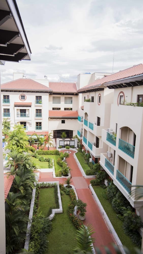 Aditya Mansions Apartment, Jakarta