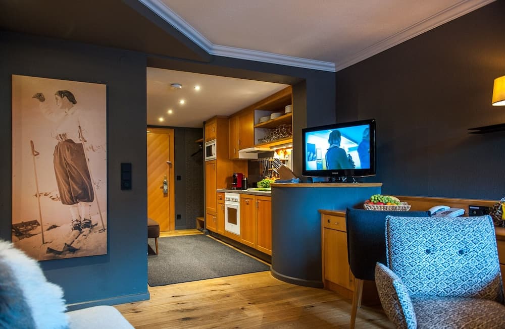 Lärchenhof - Premium Apartments & Zimmer, Sankt Anton am Arlberg, photo 4