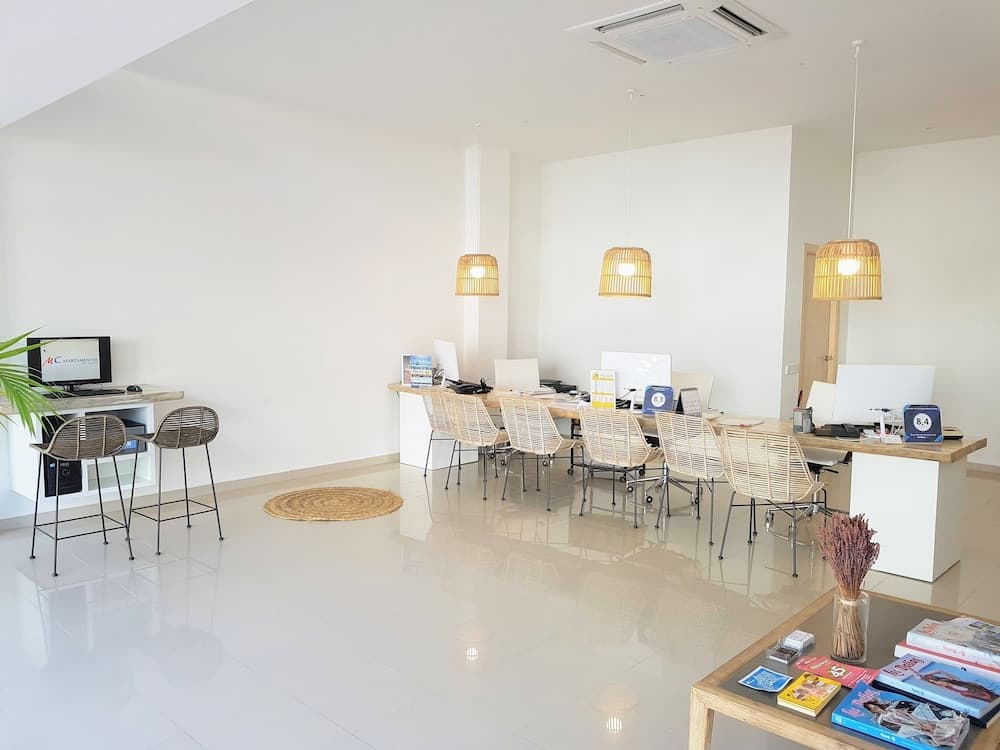 Apartamentos Avenida - MC Apartamentos Ibiza, Ibiza Town, photo 3