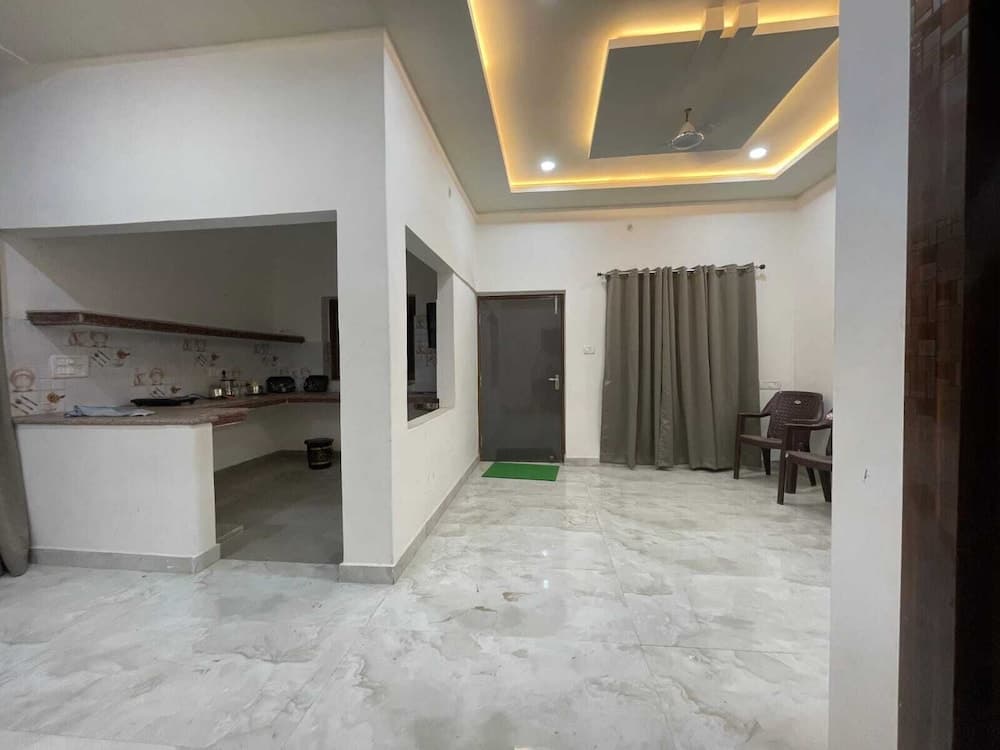 Akash Ganga Homestay Varanasi, Varanasi