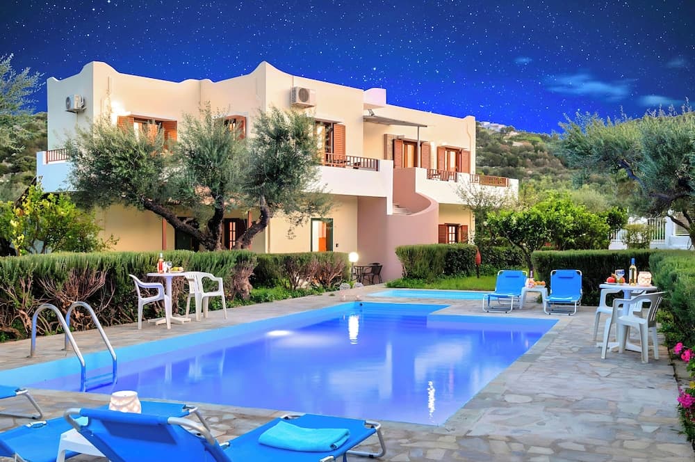 Plaisir Beachside Apts, Agios Nikolaos