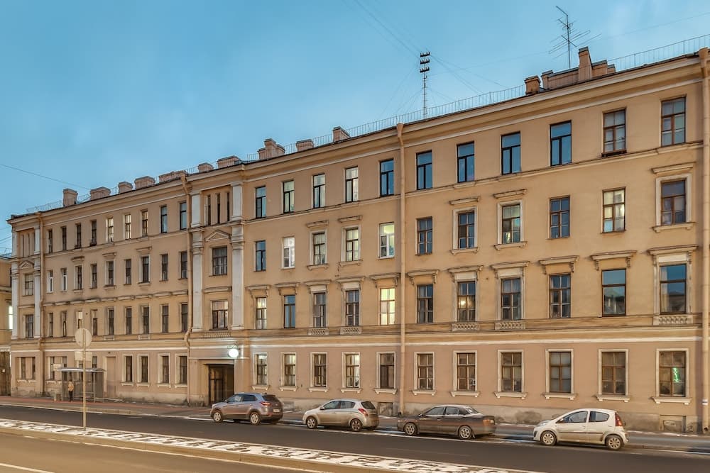 Travelto Narvskaya, St. Petersburg