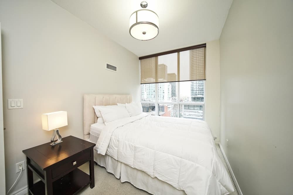 King West Prime Suites, Toronto