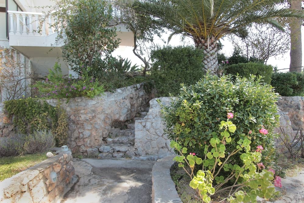 Apollon Apartments, West Mani