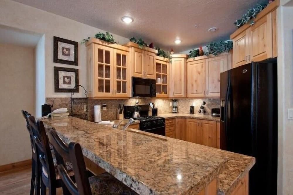 Updated Town Pointe by Park City Vacations, Park City, photo 4