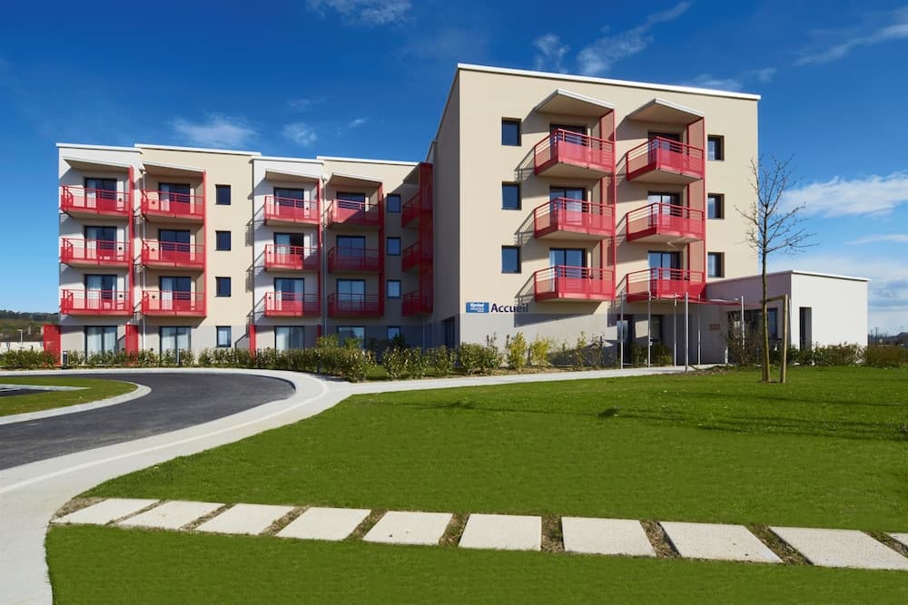 Kyriad Prestige Residence & Spa Cabourg - Dives-sur-Mer, Dives-sur-Mer